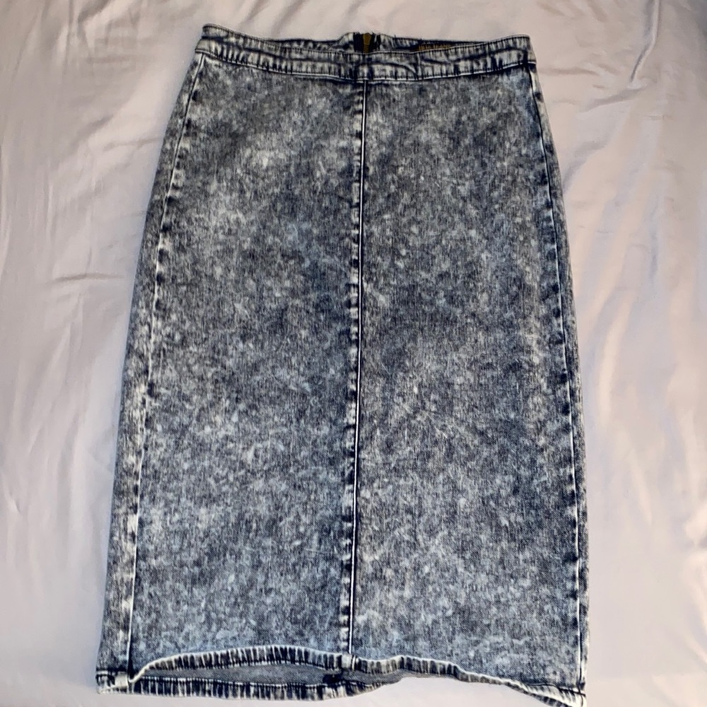 Denim stone washed midi skirt